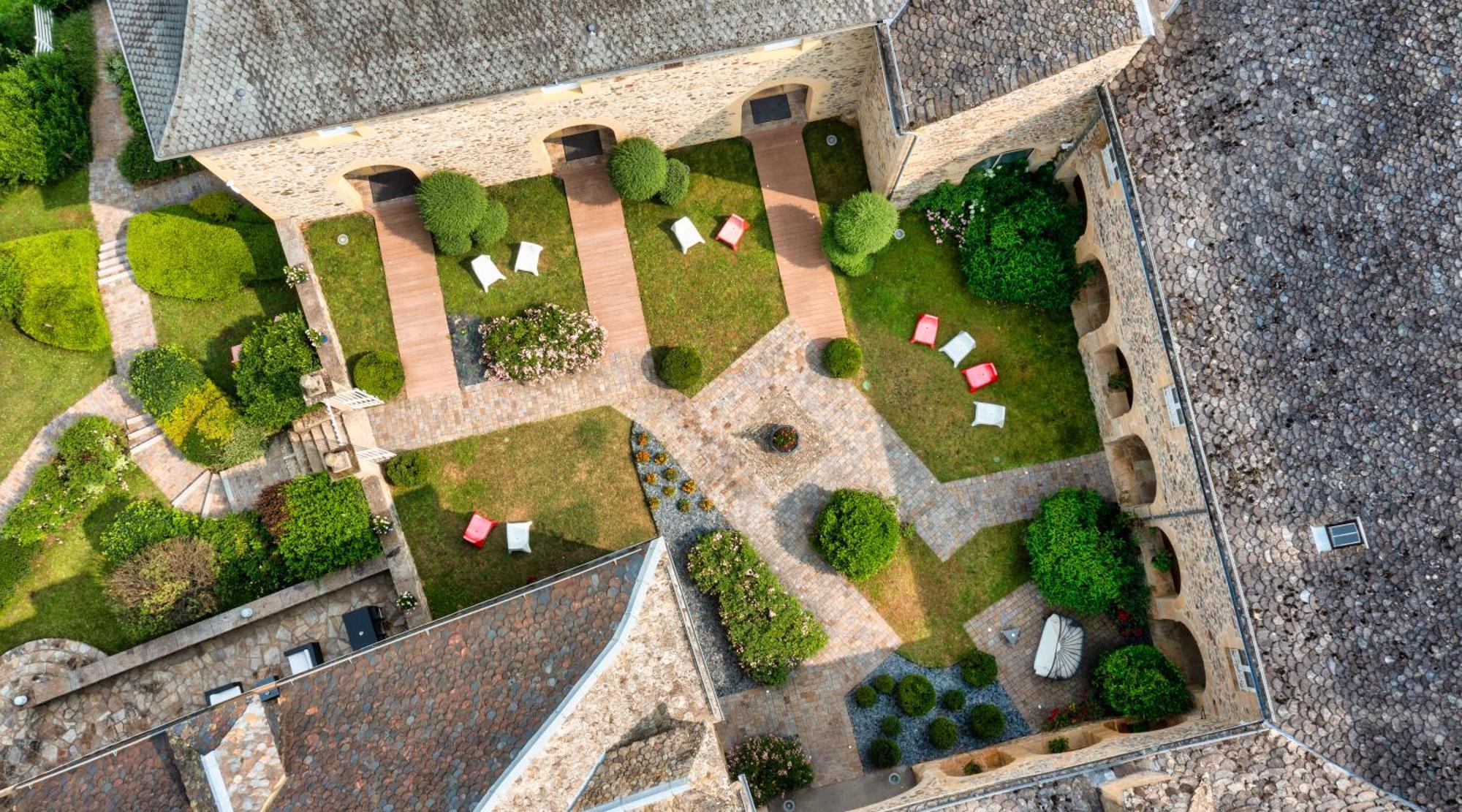 Chateau De La Falque, The Originals Relais Saint-Geniez-d'Olt Luaran gambar
